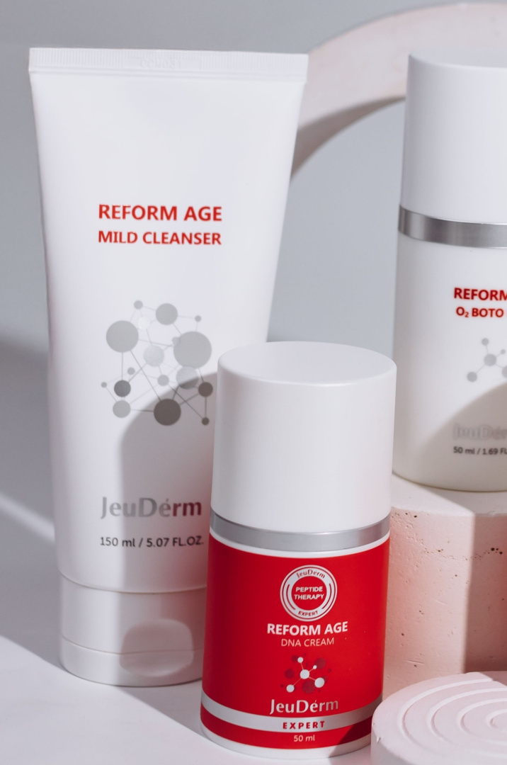 Jeuderm_Reform Age Mild Cleanser, 200ml - Imagen 2
